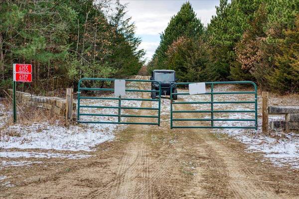 000 Cambridge Rd, Little Falls, WI 54656