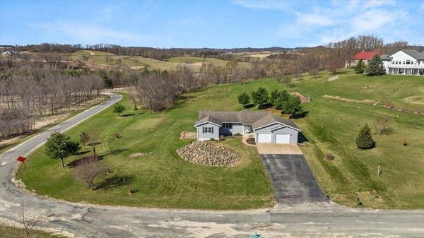 17614 Interland Ave, Adrian, WI 54660