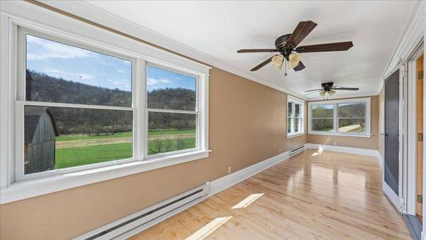 51888 Johnstown Rd, Utica, WI 54655