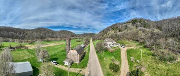 51888 Johnstown Rd, Utica, WI 54655