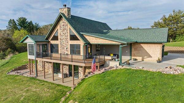 W5405 Keil Coulee Rd, Medary, WI 54601
