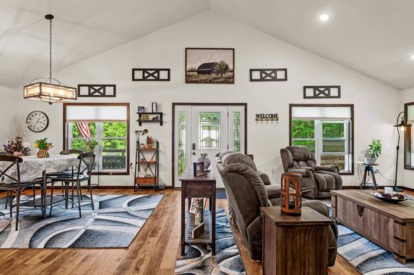 5657 Catbird Rd, Little Falls, WI 54656