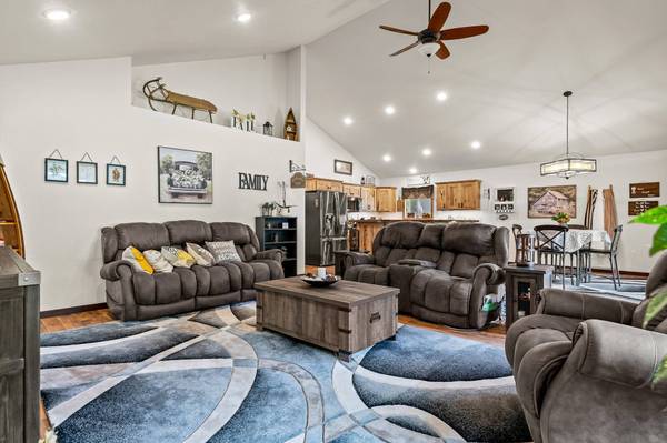 5657 Catbird Rd, Little Falls, WI 54656