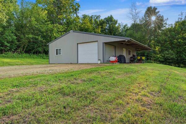 7534 E Hinkst Hollow Rd, Franklin, WI 54665