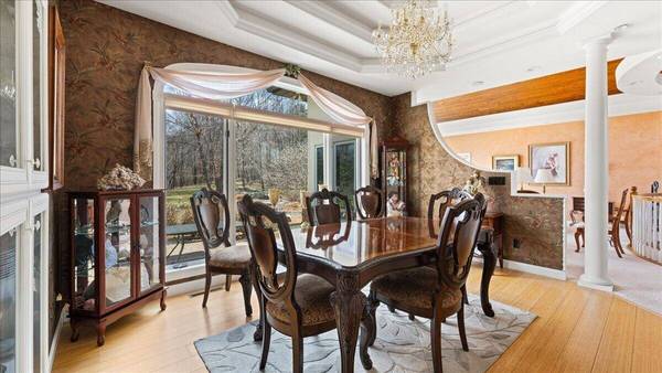 N2487 Nuttelman Rd, La Crosse, WI 54601