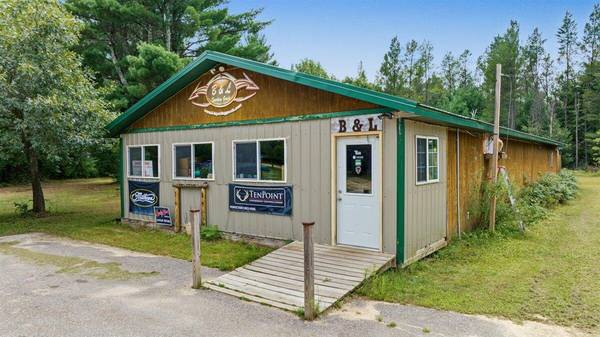 10710 Delaware Ave, Lafayette, WI 54656