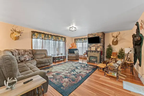 W1702 Golden Road, Dalton, WI 53926