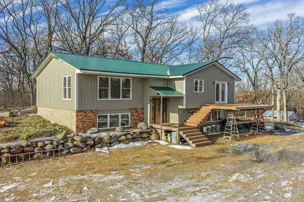 W1702 Golden Road, Dalton, WI 53926