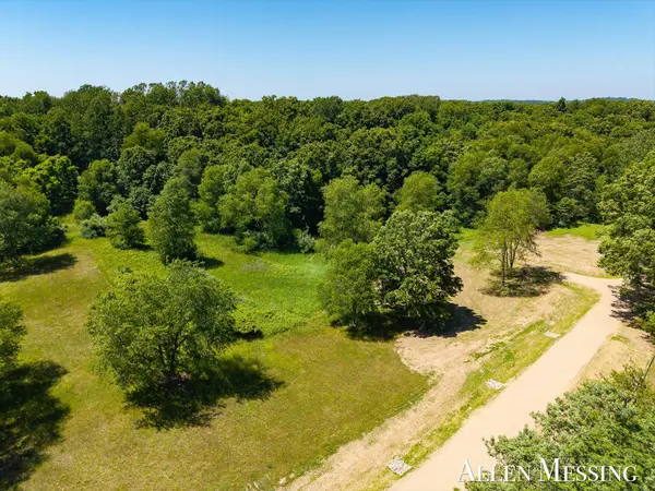V/L Wildwood Way Lot B, Hastings, MI 49058