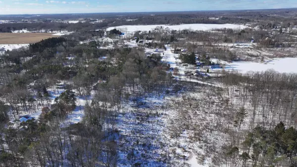 12304 NE Lappley NE Avenue, Rockford, MI 49341