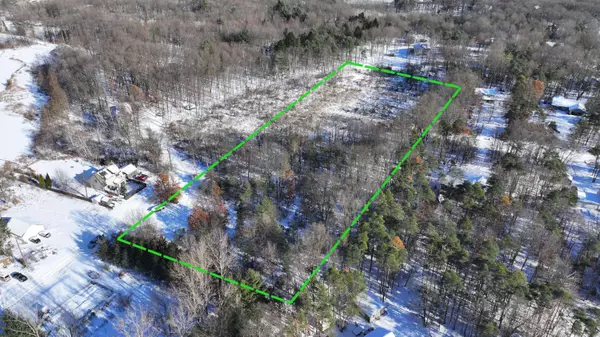 12304 NE Lappley NE Avenue, Rockford, MI 49341