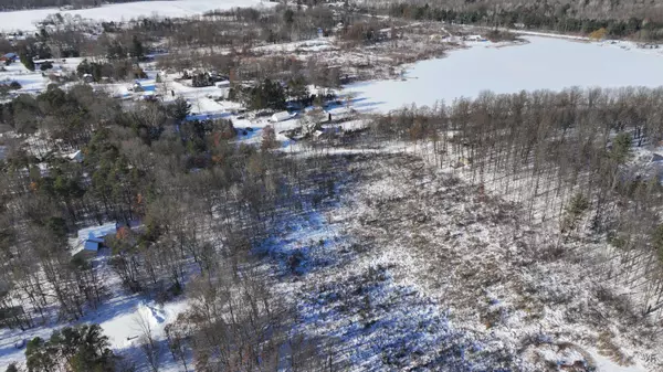 12304 NE Lappley NE Avenue, Rockford, MI 49341