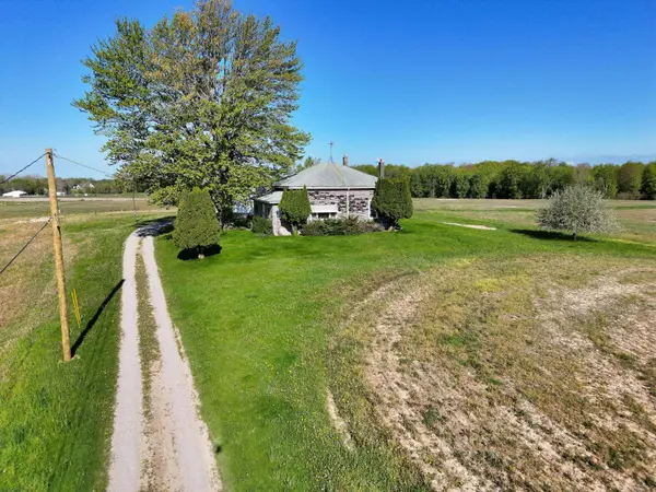 4659 Hendershot NW Avenue, Grand Rapids, MI 49544