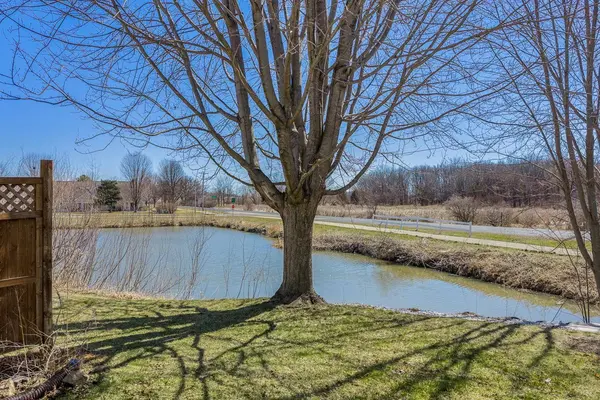 5911 E Open Meadow, Mcfarland, WI 53558