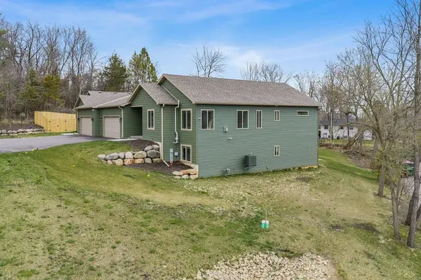 1430 Martiny Court, Baraboo, WI 53913
