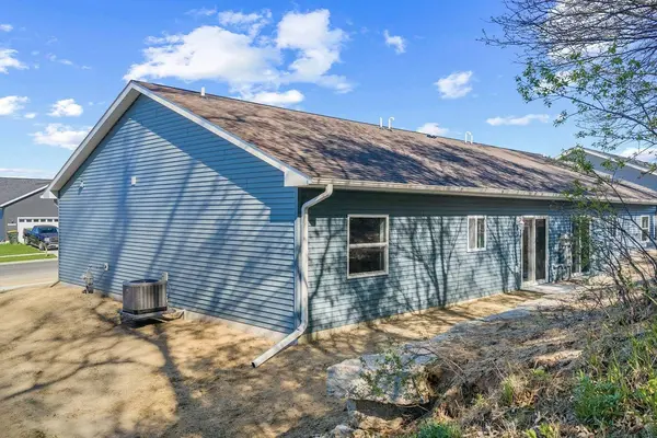 2442 Russell Court, Reedsburg, WI 53959