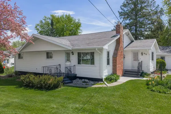 612 Grove Street, Mauston, WI 53948