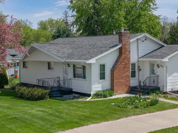 612 Grove Street, Mauston, WI 53948