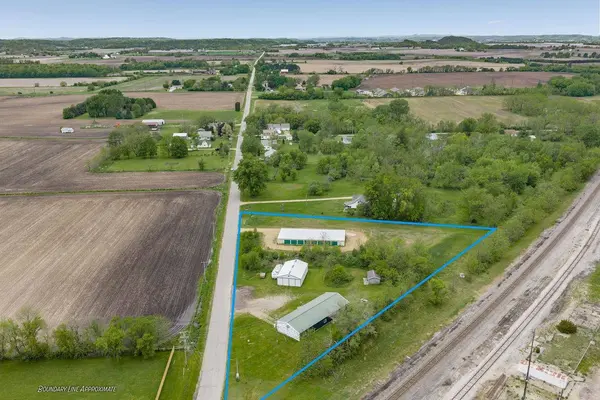 201 Taylor Road, New Lisbon, WI 53950