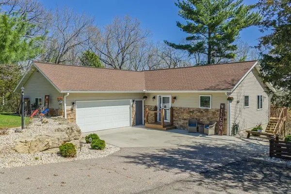 S1272 Lost Oaks Court, Wisconsin Dells, WI 53965