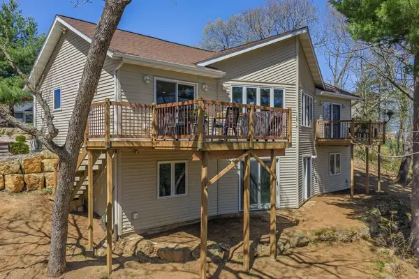 S1272 Lost Oaks Court, Wisconsin Dells, WI 53965