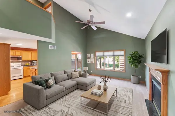 5911 E Open Meadow, Mcfarland, WI 53558