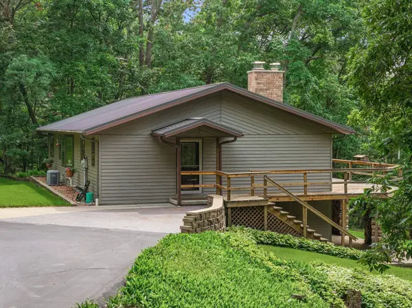 N8720 County Road CX, Portage, WI 53901