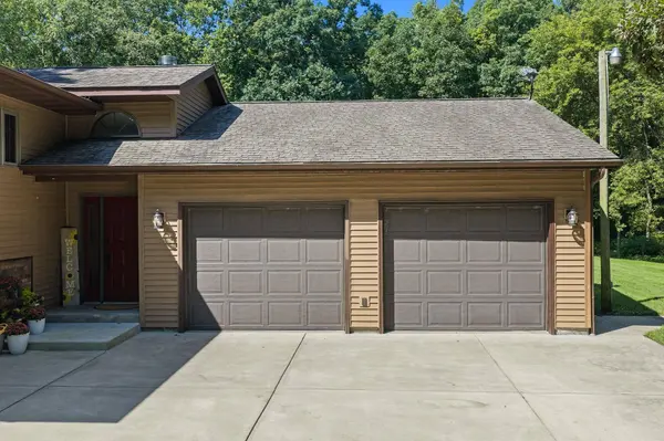 517 Schwantz Road, Pardeeville, WI 53954