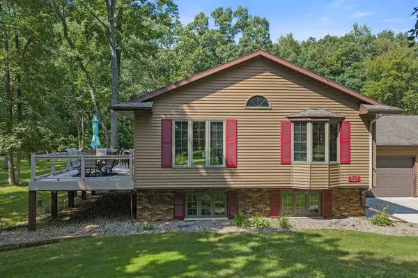 517 Schwantz Road, Pardeeville, WI 53954