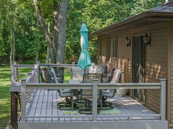 517 Schwantz Road, Pardeeville, WI 53954