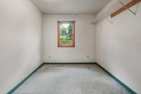 3266 N Parker Lake Road, Oxford, WI 53952