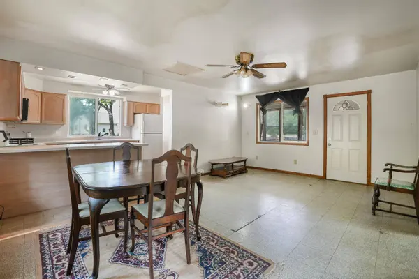 3266 N Parker Lake Road, Oxford, WI 53952
