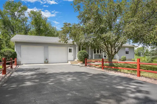 2550 Lennon Street, Portage, WI 53901