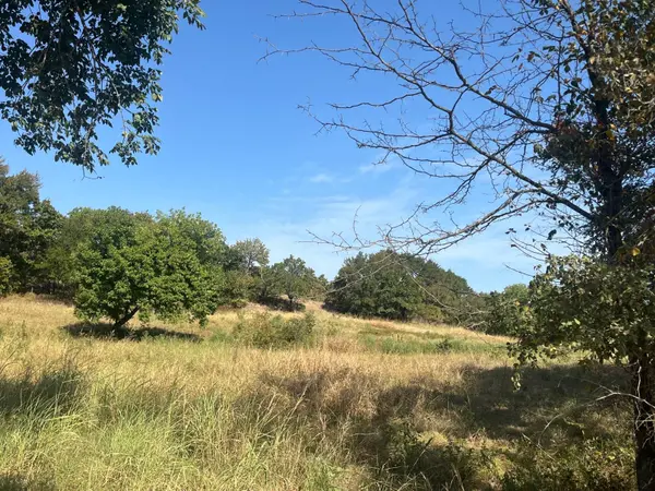 5269 E Tellico rd, Atoka, OK 74525