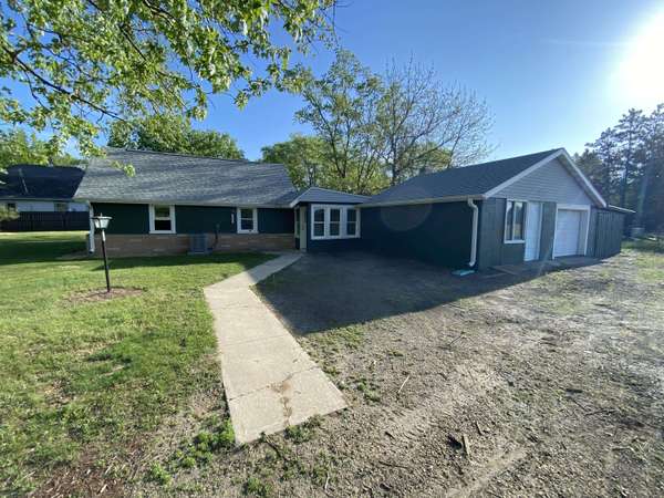 7454 Dellview Rd, Little Falls, WI 54656