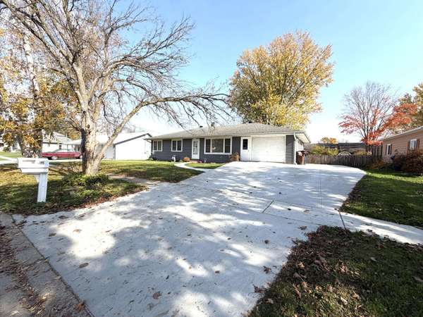 131 S Clark St, West Salem, WI 54669