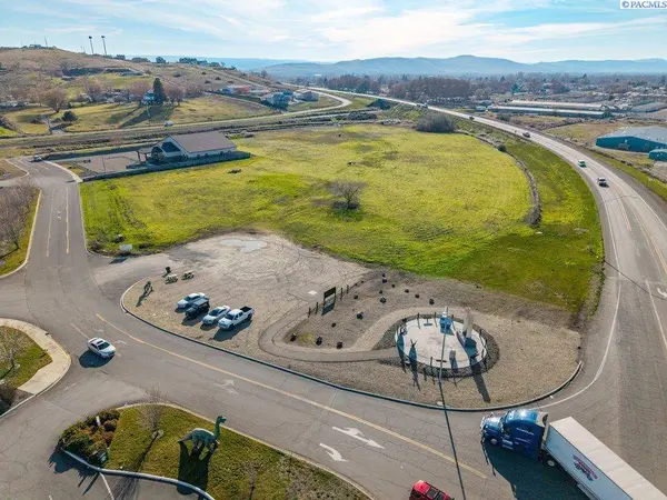 1224 Bailey Ave., Granger, WA 98932