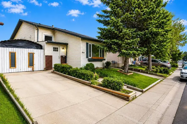 3614 39 ST NE, Calgary, AB T1Y 5H6