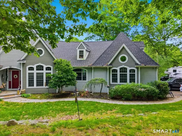 24 Bittersweet Way, Stonington, CT 06378
