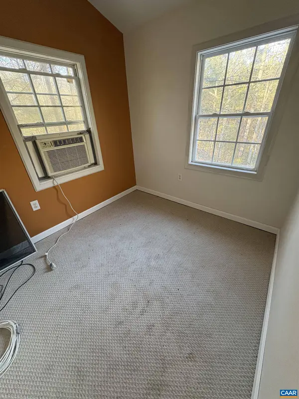 1654 FARLEY PARK RD, Church View, VA 23032