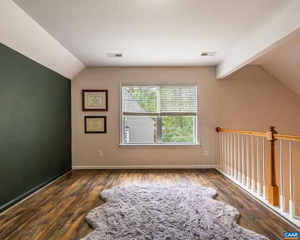 1321 STONEY RIDGE RD, Charlottesville, VA 22902