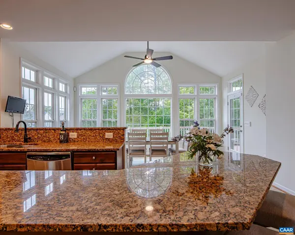 9 LAUREL OAK CT, Zion Crossroads, VA 22942