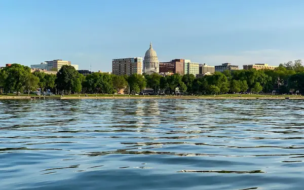 Madison_Wisconsin - Landscape 1920