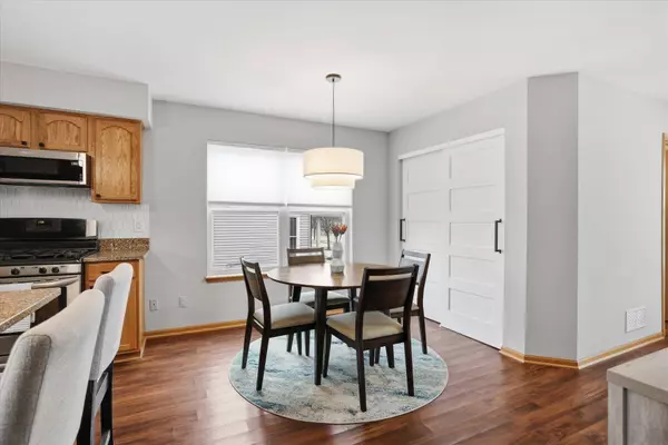 900 E Randy Rd, Oak Creek, WI 53154