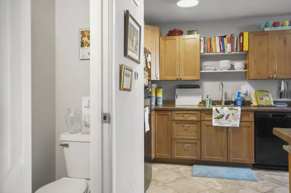 514 East Bluff, Madison, WI 53704