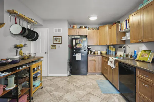 514 East Bluff, Madison, WI 53704