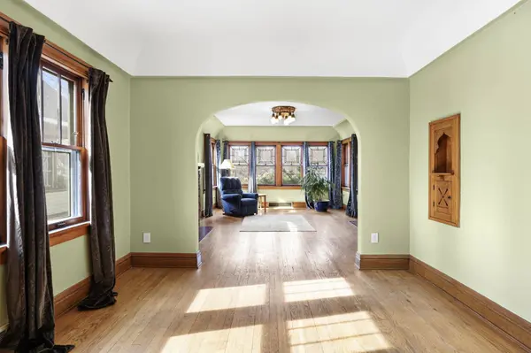 1433 Spaight Street, Madison, WI 53703