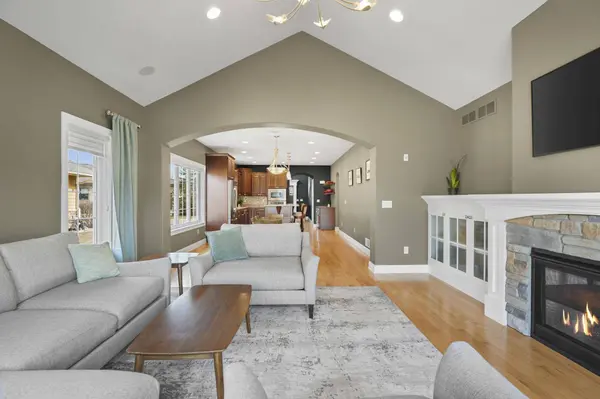 13 Arboredge Way, Fitchburg, WI 53711