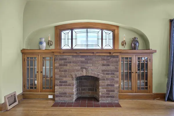 1433 Spaight Street, Madison, WI 53703