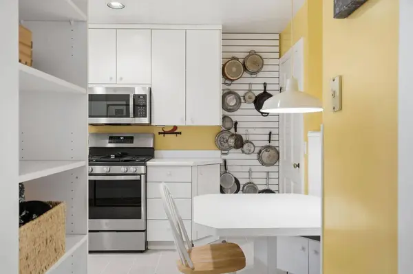 5717 Cedar Place, Madison, WI 53705